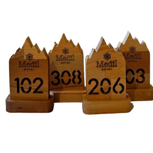 Segnatavolo Montagna in faggio